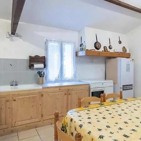 Du Moulin De La Croix Hotel