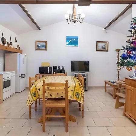 Du Moulin De La Croix Hotel